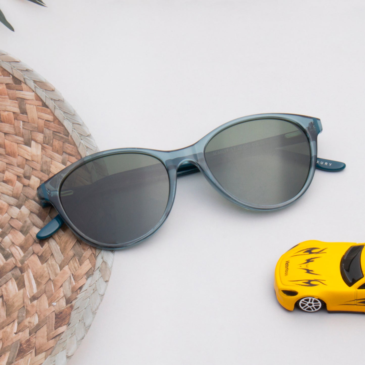 SUN-SCARLET WOMEN CAT EYE ACETATE SUNGLASSES WITH POLARIZED LENS BY TED SMITH (IN 6 COLORS)