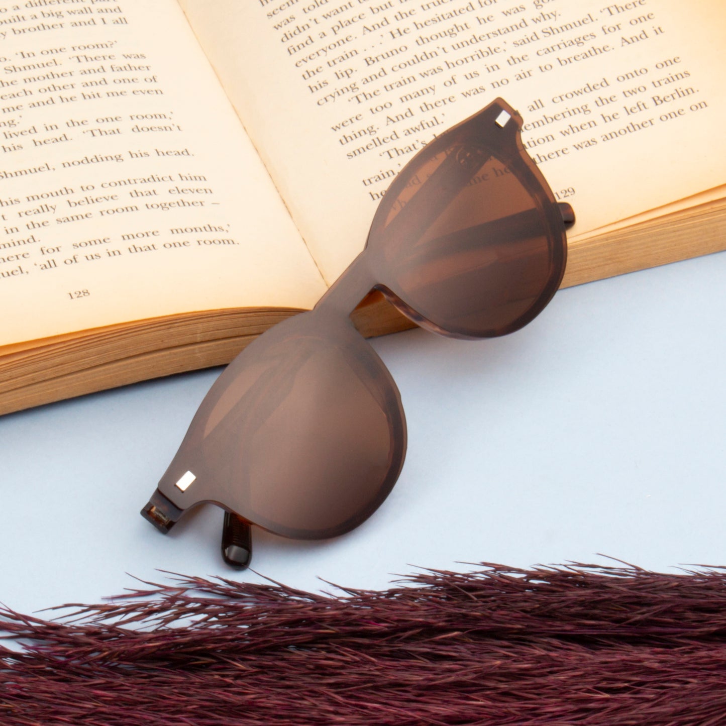 CHAVIS UNISEX ROUND ACETATE CLIPON SUNGLASSES WITH POLARIZED LENS BY TED SMITH (IN 4 COLORS)