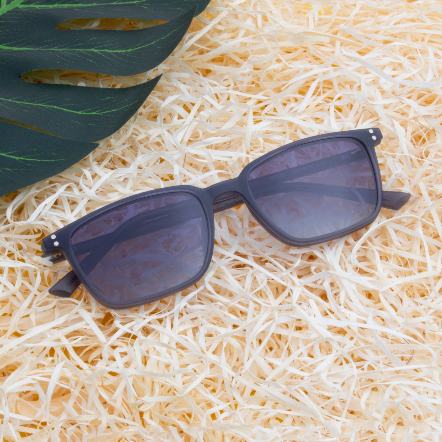 JARVIS UNISEX RECTANGULAR TR90 CLIPON SUNGLASSES WITH POLARIZED LENS BY TED SMITH (IN 3 COLORS)