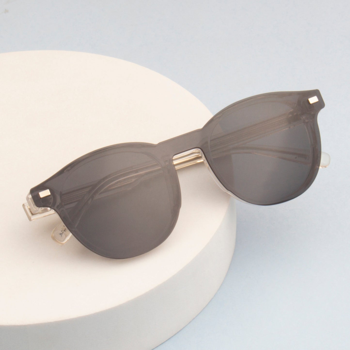 CHAVIS UNISEX ROUND ACETATE CLIPON SUNGLASSES WITH POLARIZED LENS BY TED SMITH (IN 4 COLORS)