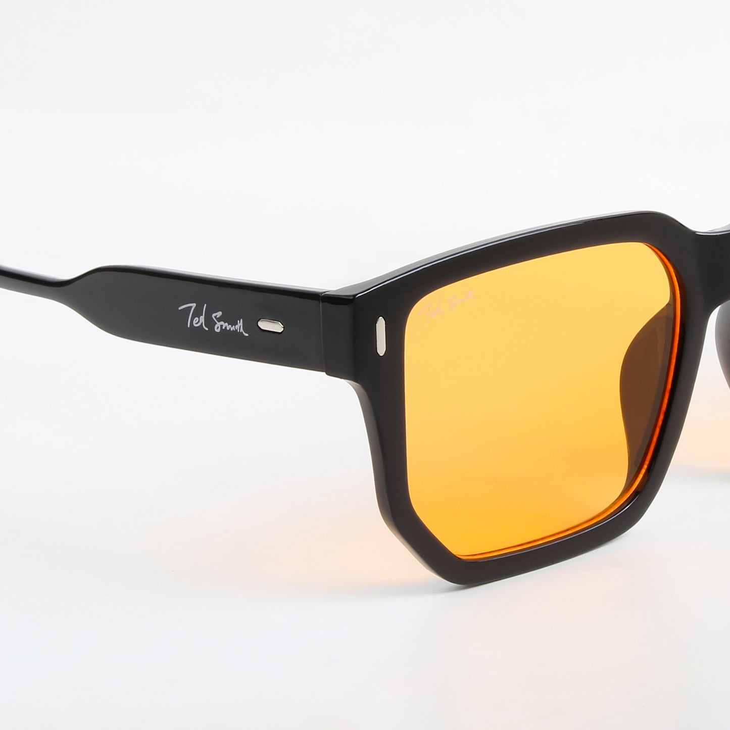CRUZE | SQUARE UNISEX SUNGLASSES (IN 4 COLOURS)