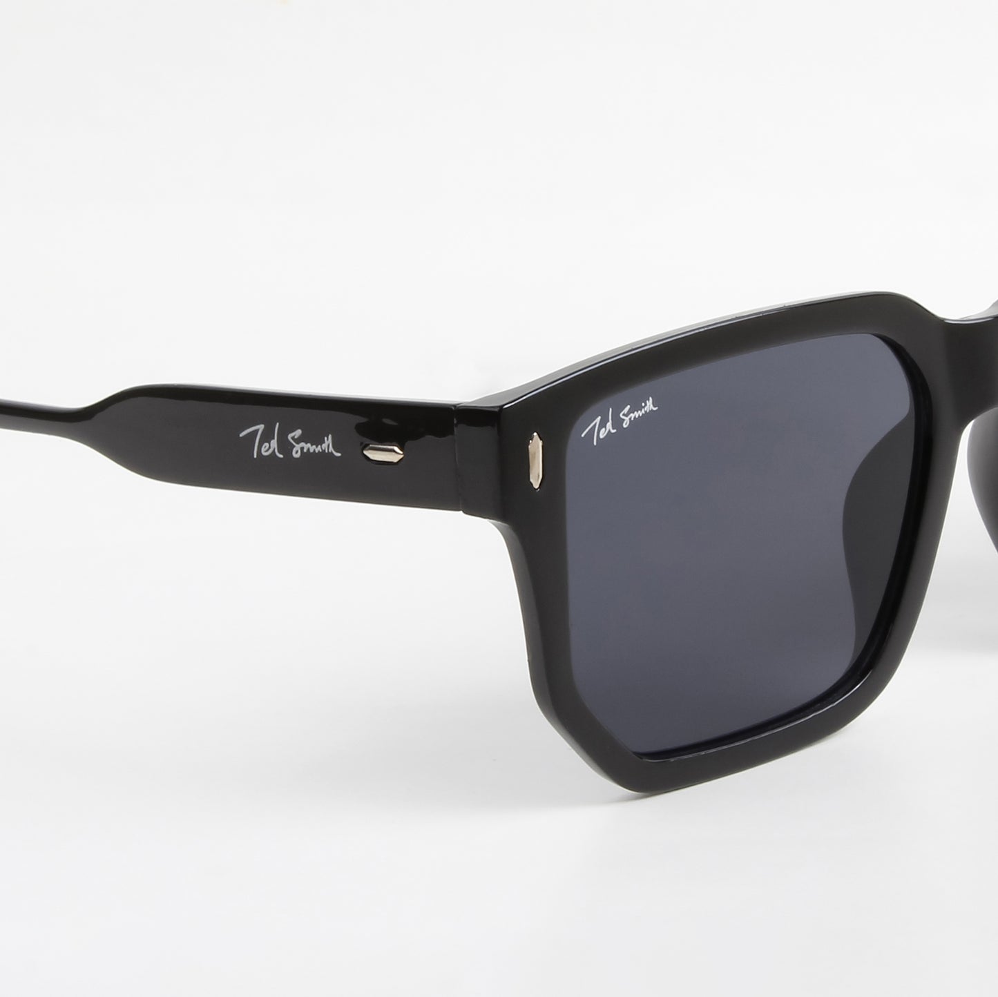 CRUZE | SQUARE UNISEX SUNGLASSES (IN 4 COLOURS)