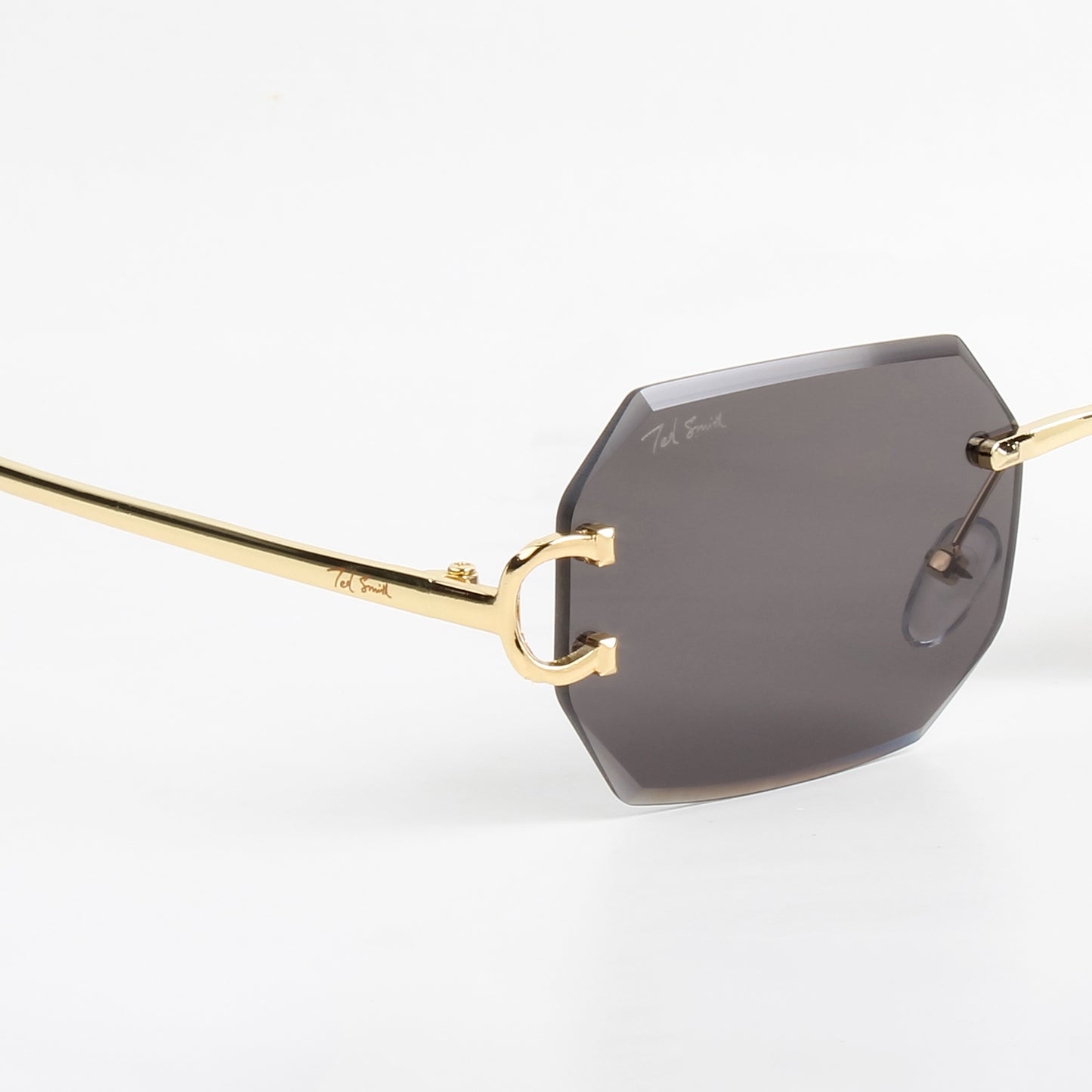 QAVALI | DIAMOND CUT RIMLESS HEXAGON SUNGLASSES IN METAL (IN 3 COLOURS)