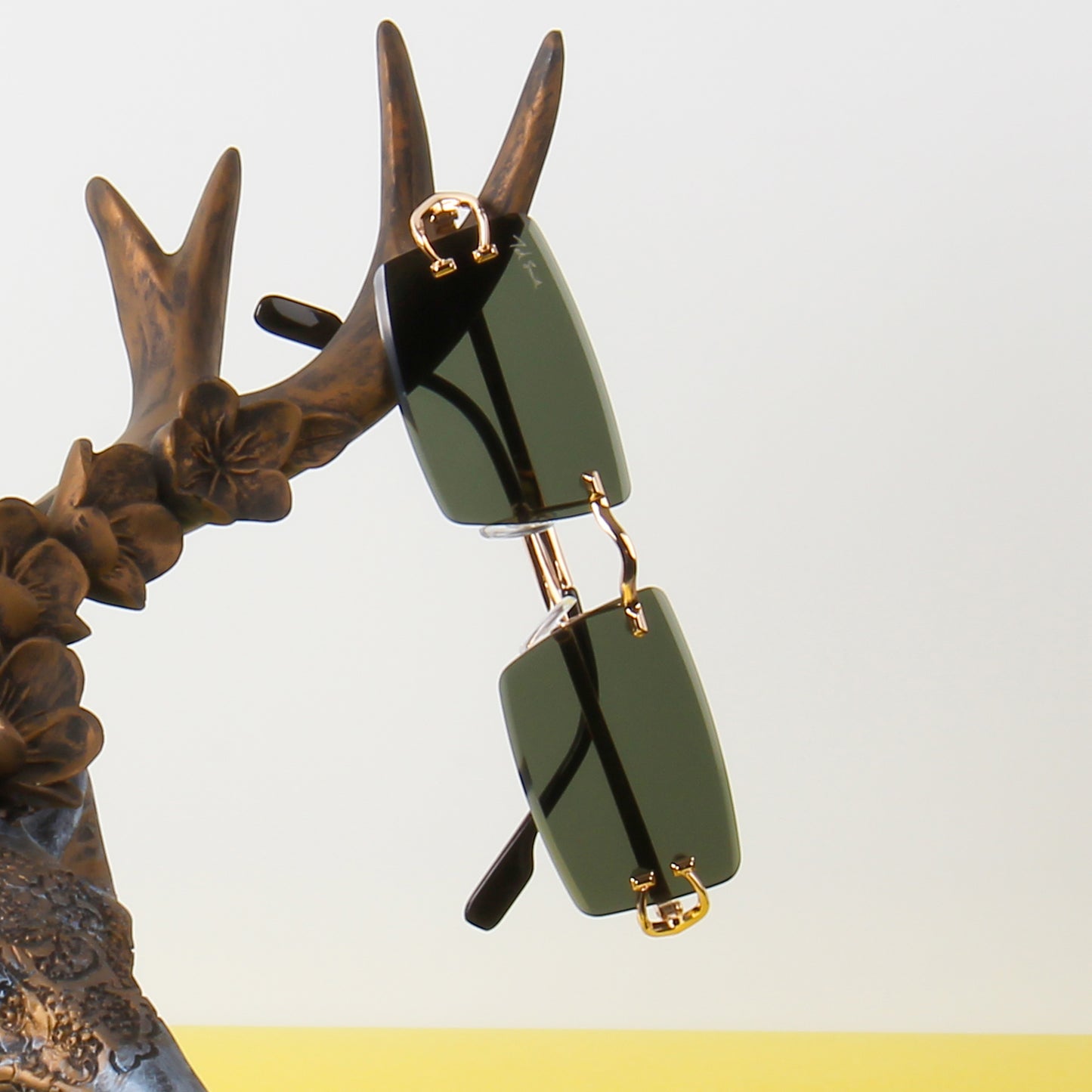 LUCENT | RIMLESS RECTANGLE SUNGLASSES IN METAL (IN 2 COLOURS)
