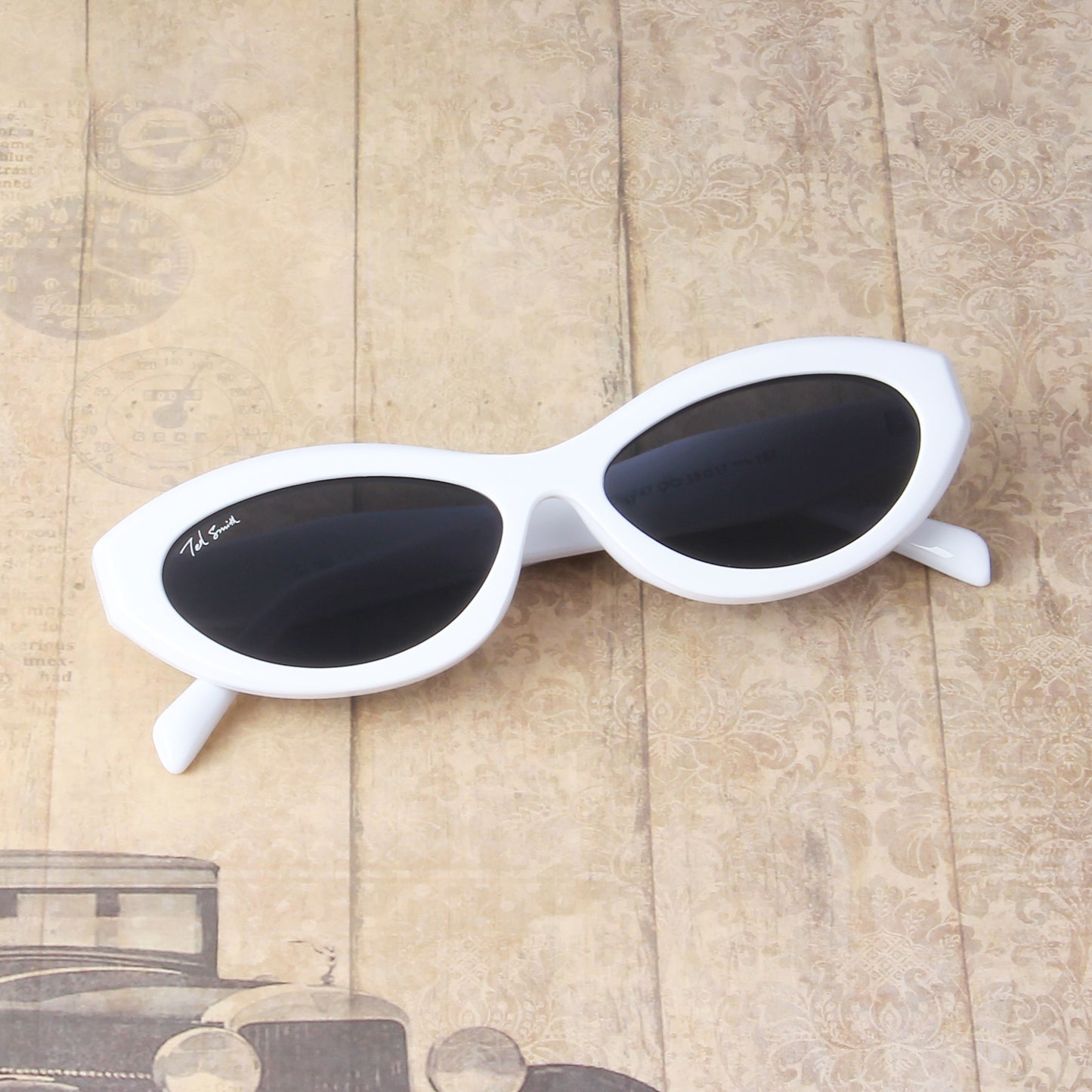 MONARCH | WOMENS OVAL SUNGLASSES (IN 3 COLOURS)