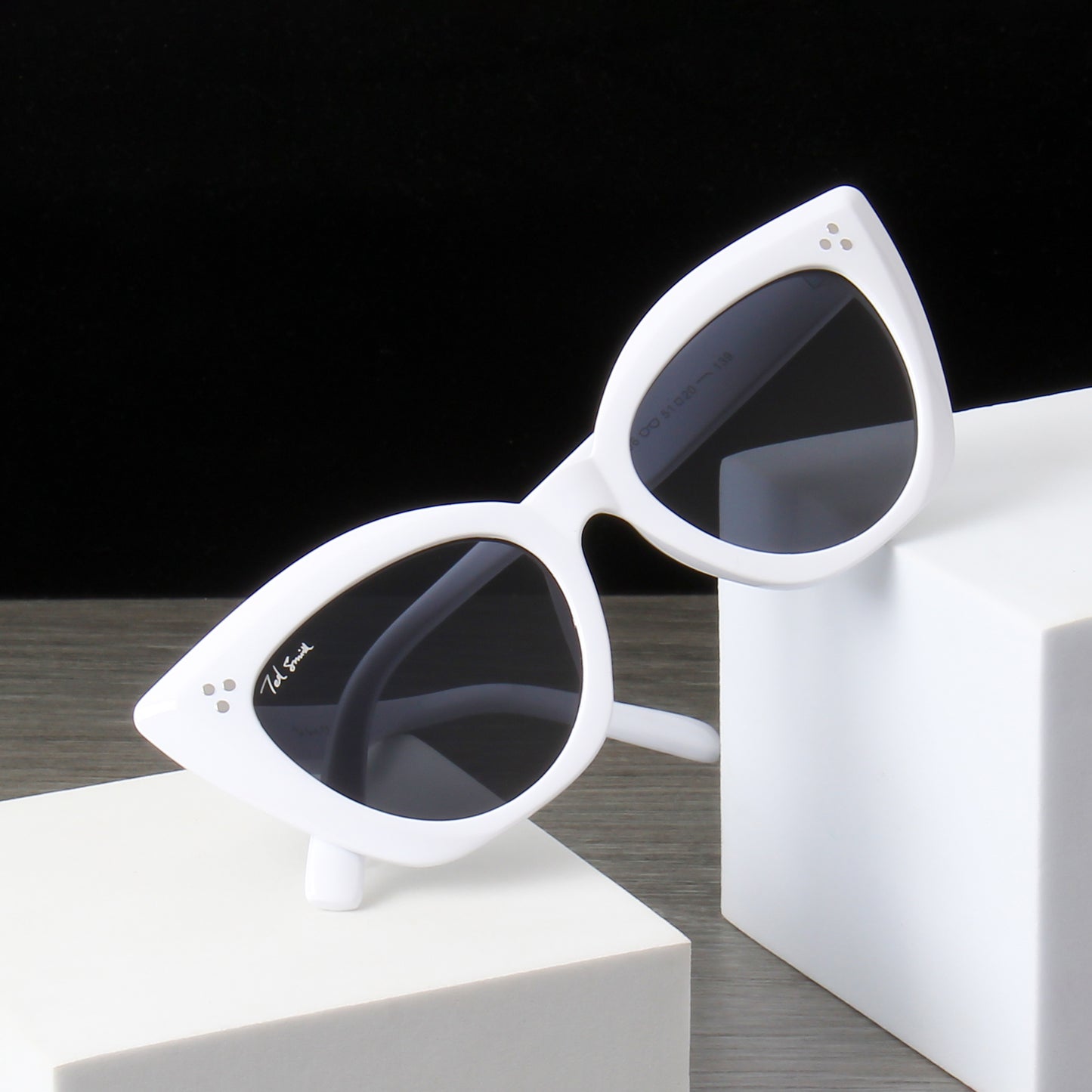 BELLAIRE | WOMENS CAT-EYE SUNGLASSES (IN 3 COLOURS)
