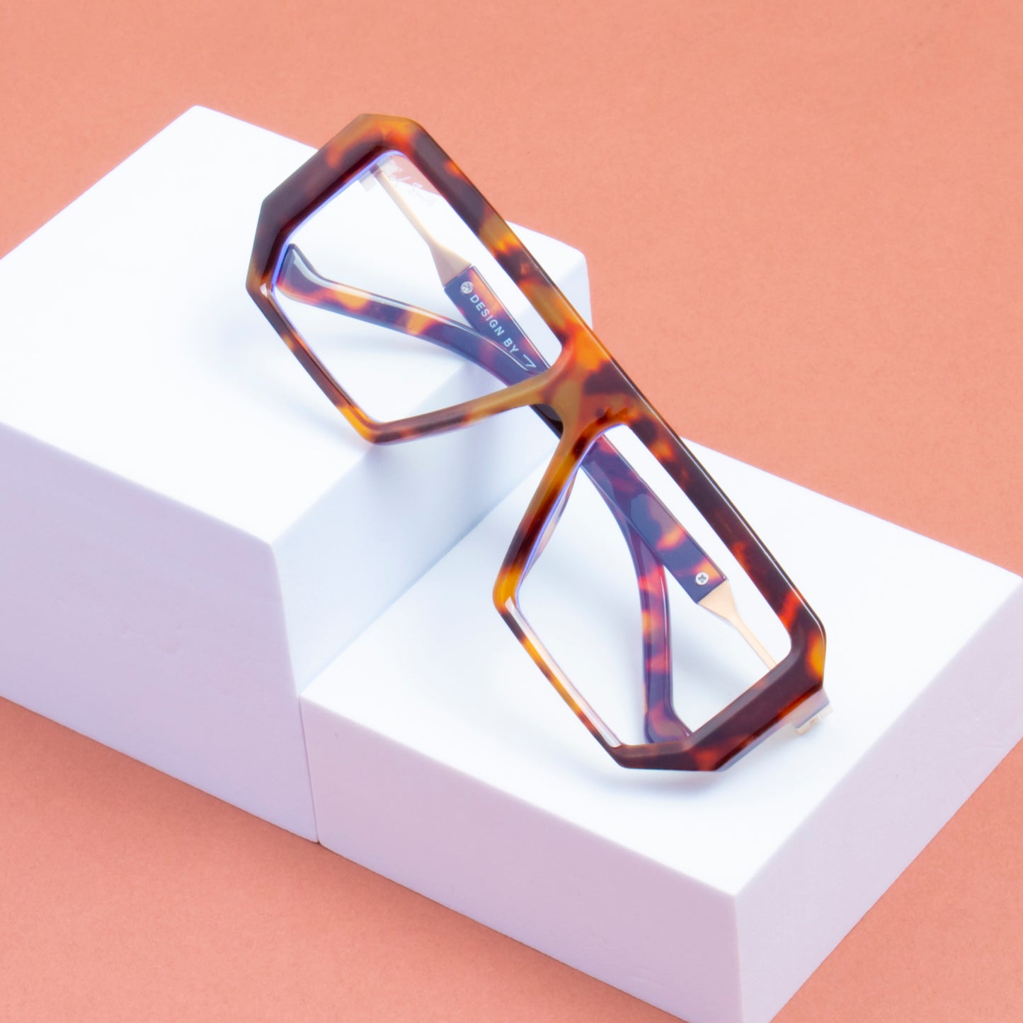 TRUMP EYEWEAR (IN 3 COLORS)