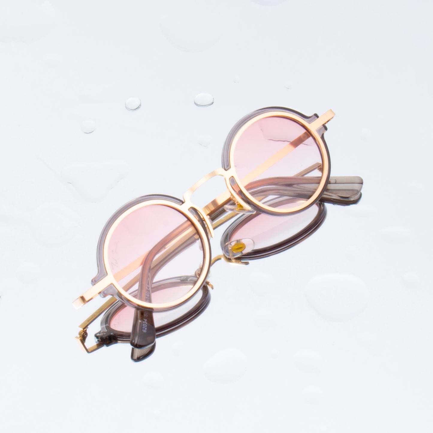LENON GREY GOLD ROUND SUNGLASSES | PINK LENS