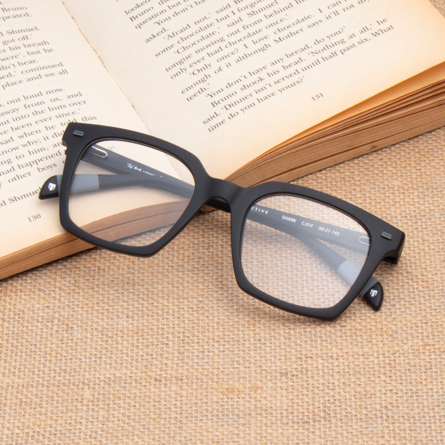 SHARK UNISEX SQUARE COMPUTER GLASSES (IN 4 COLORS)