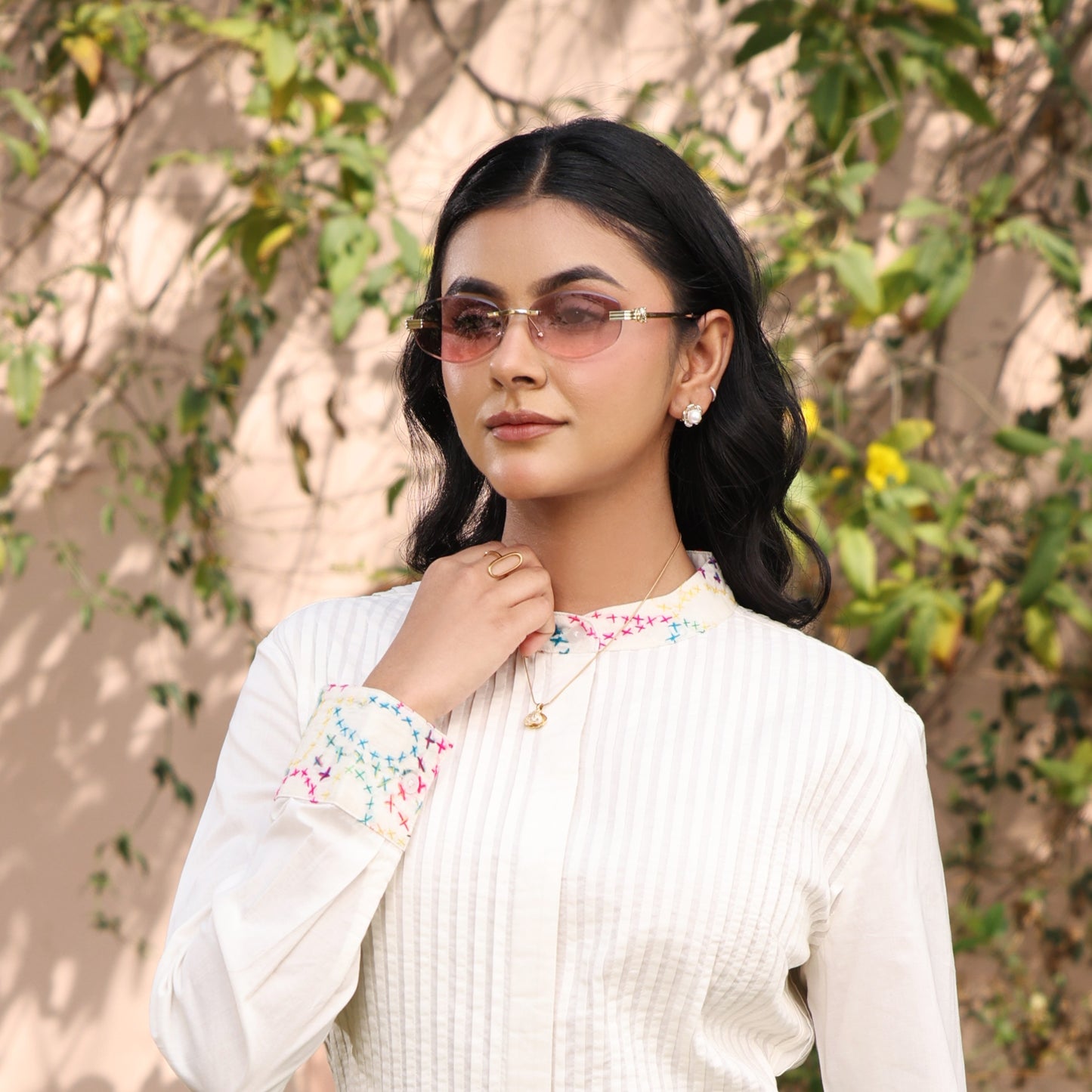 NOIR | DIAMOND CUT RIMLESS OVAL SUNGLASSES IN METAL (IN 3 COLOURS)