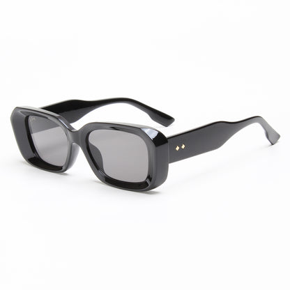 AKILA | RECTANGLE FULL RIM SUNGLASSES (IN 5 COLOURS)