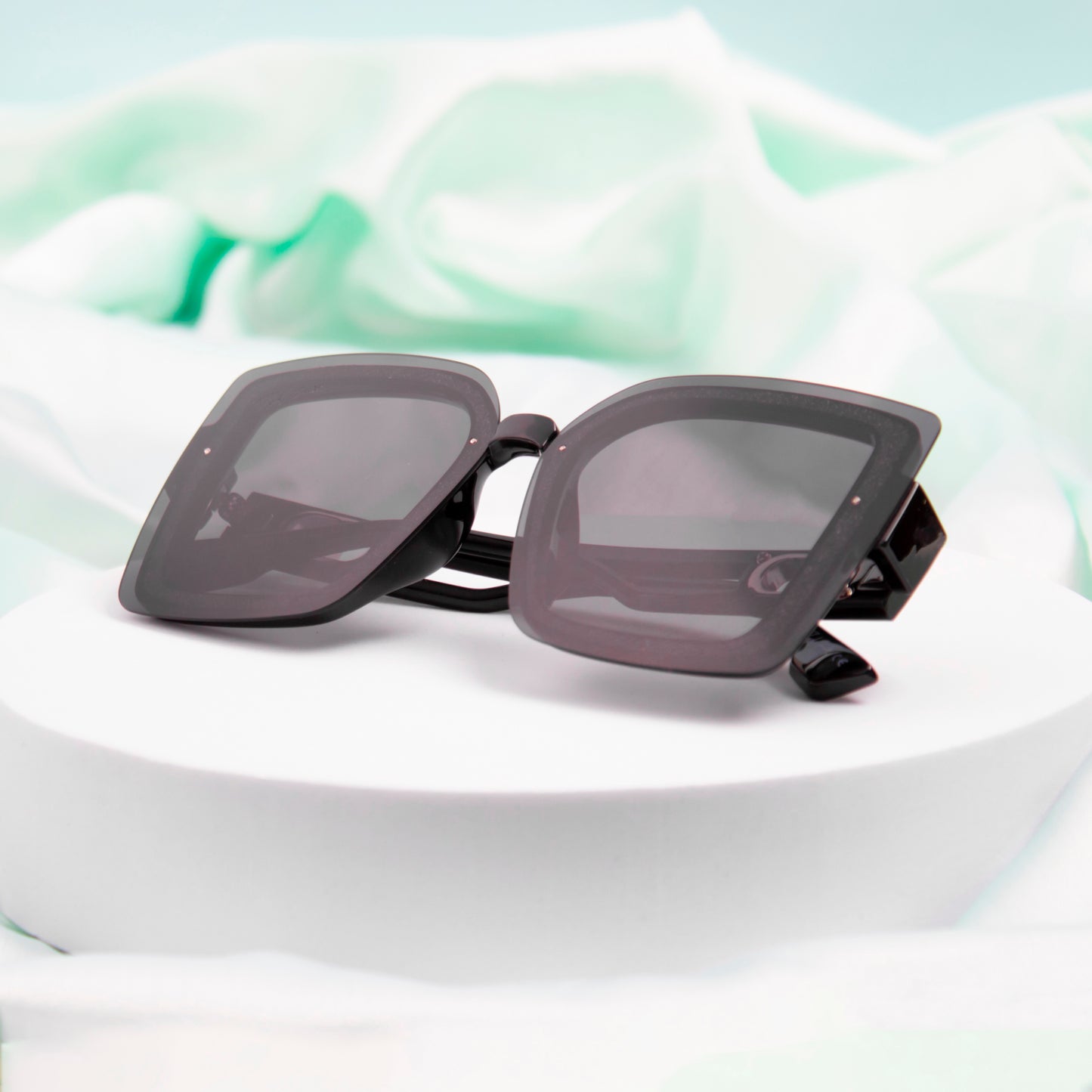 SHEEN SUNGLASSES (IN 3 COLORS)