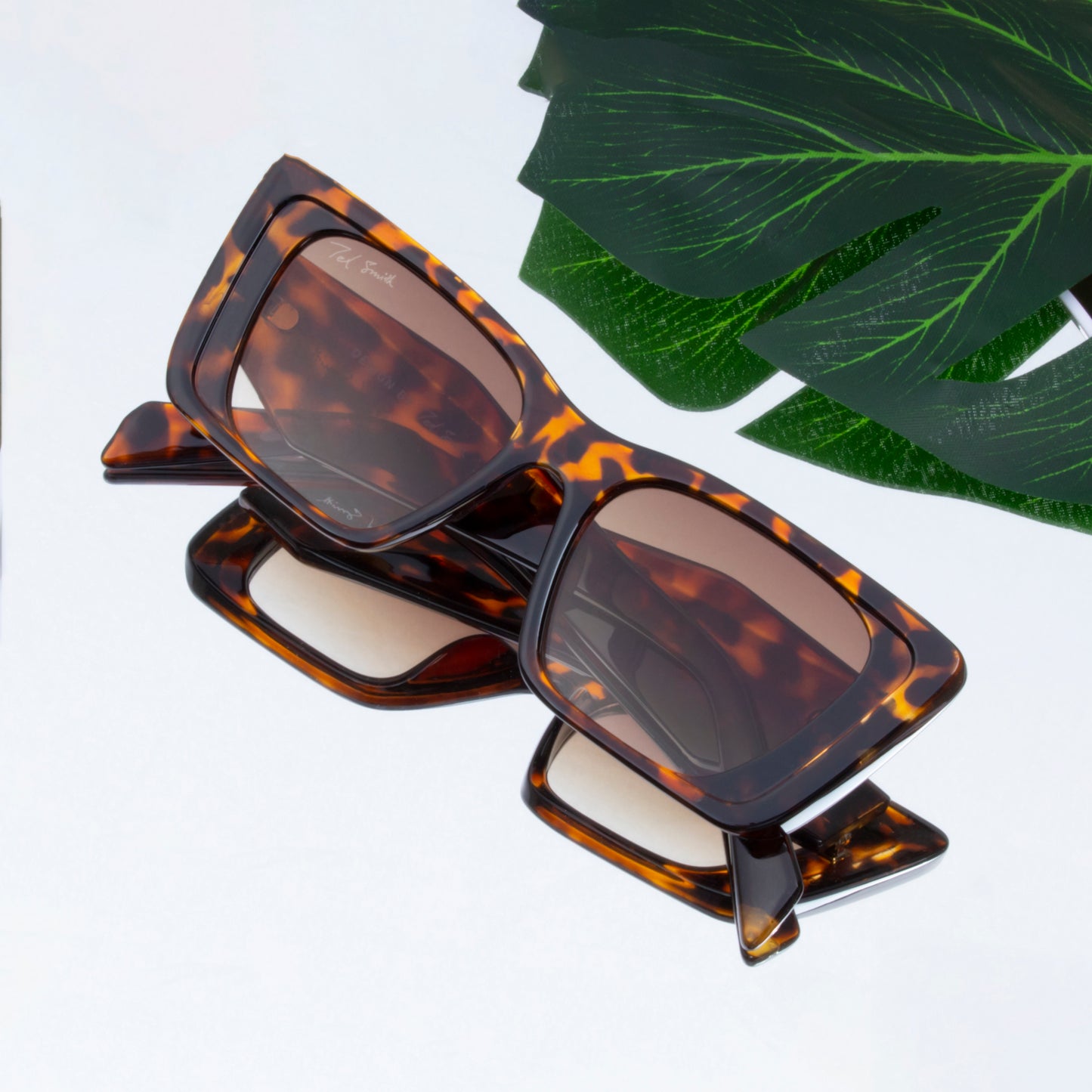 LISA LEOPARD CAT EYE SUNGLASSES | RECTANGLE SUNGLASSES | CHUNKY SUNGLASSES |