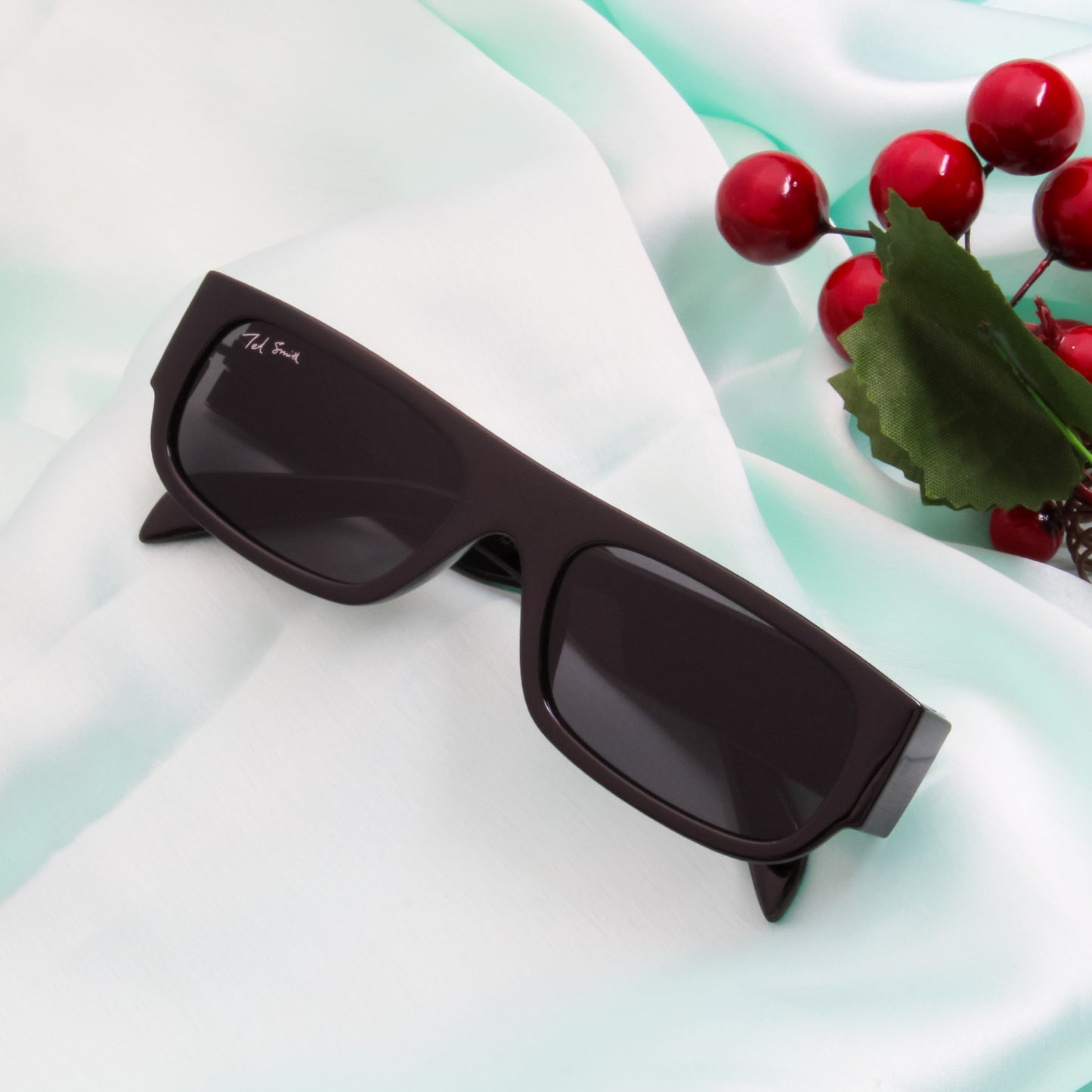 MUZIC BLACK RECTANGLE SUNGLASSES BY TED SMITH | AESTHETIC SUNGLASSES